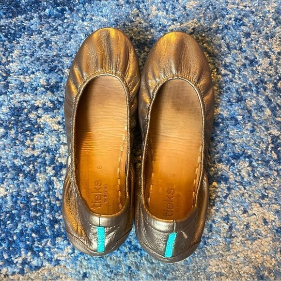 Tieks Bronze Metallic Leather - Picture 1 of 9